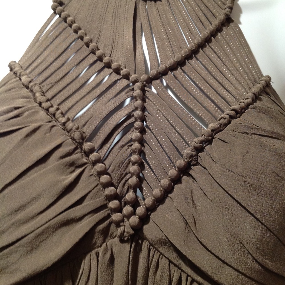 ✨MUSE Olive Green Silk Halter Dress 👗 - Picture 3 of 7